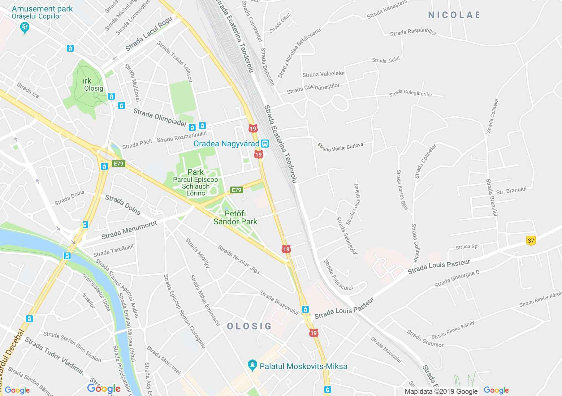Hartă Oradea: Salonul Selena Luna